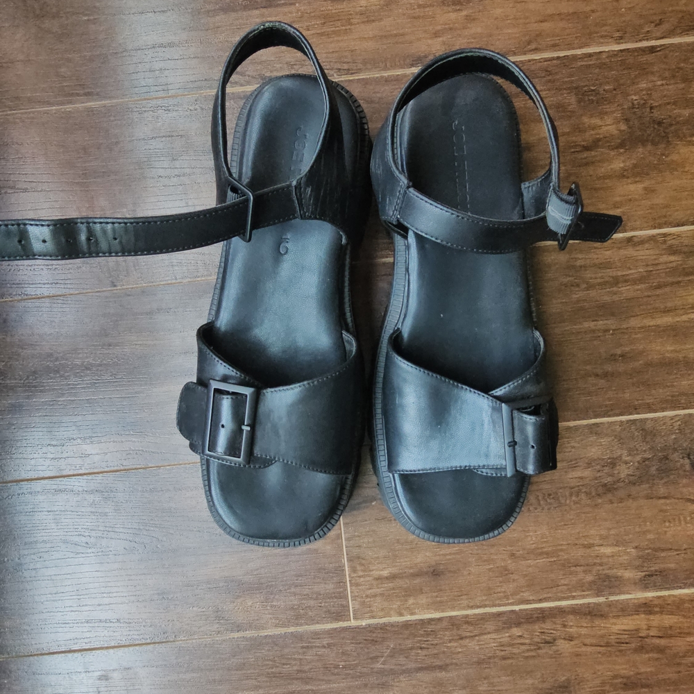 Joe Fresh Black Sandals